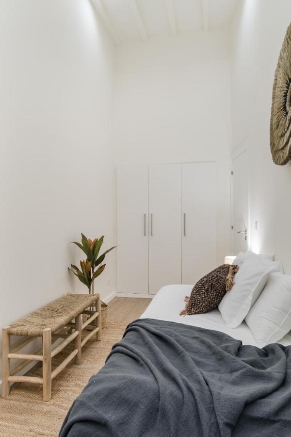 Casa Boma Lisboa - Design Apartment With Private Vegetal Terrace - Lapa VII ภายนอก รูปภาพ