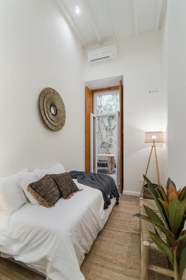 Casa Boma Lisboa - Design Apartment With Private Vegetal Terrace - Lapa VII ภายนอก รูปภาพ