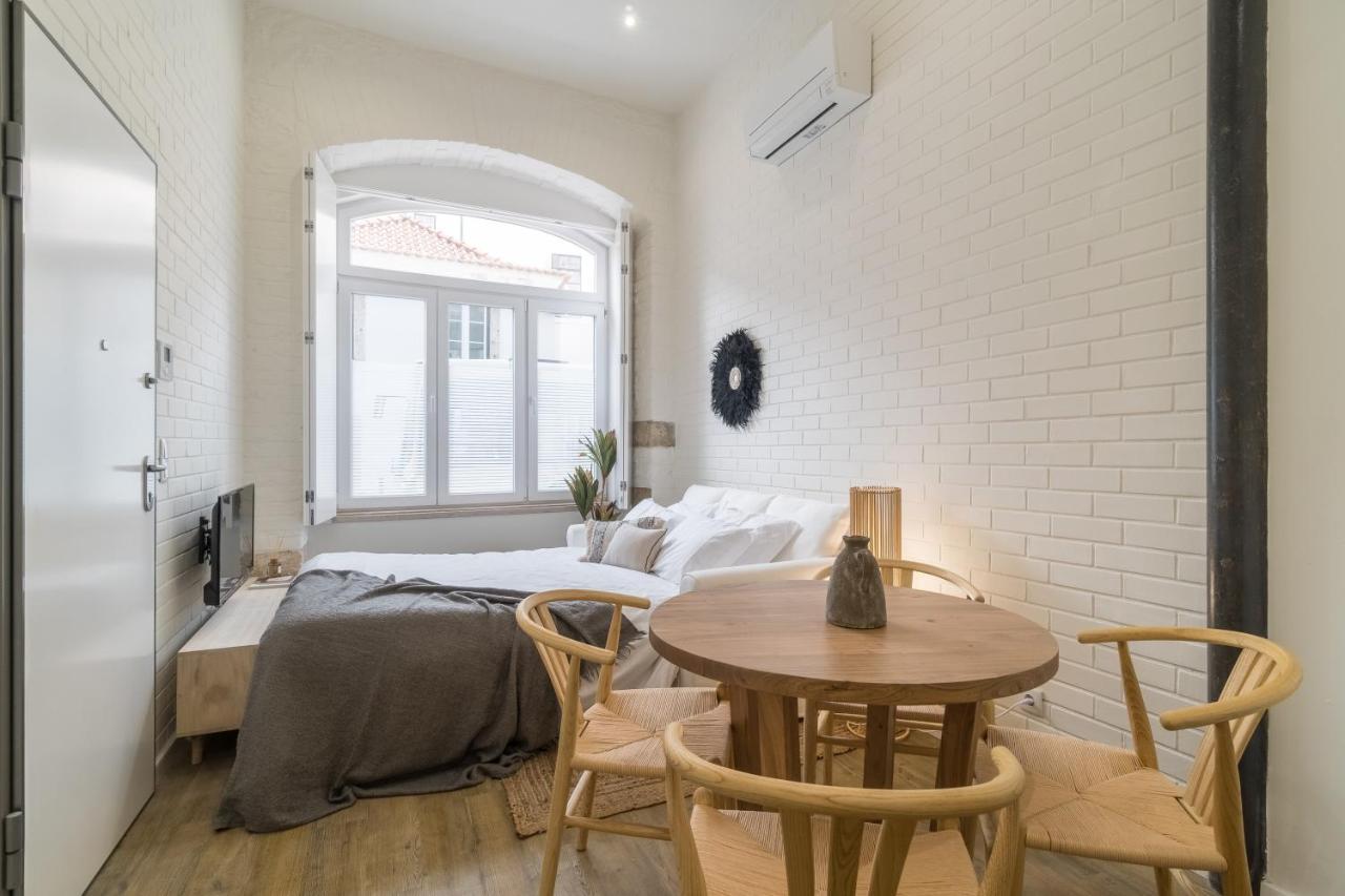 Casa Boma Lisboa - Design Apartment With Private Vegetal Terrace - Lapa VII ภายนอก รูปภาพ